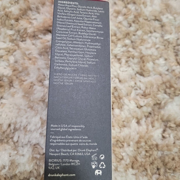 Drunk ElephantT.L.C. Framboos Glycolic Night Serum - Picture 10 of 12